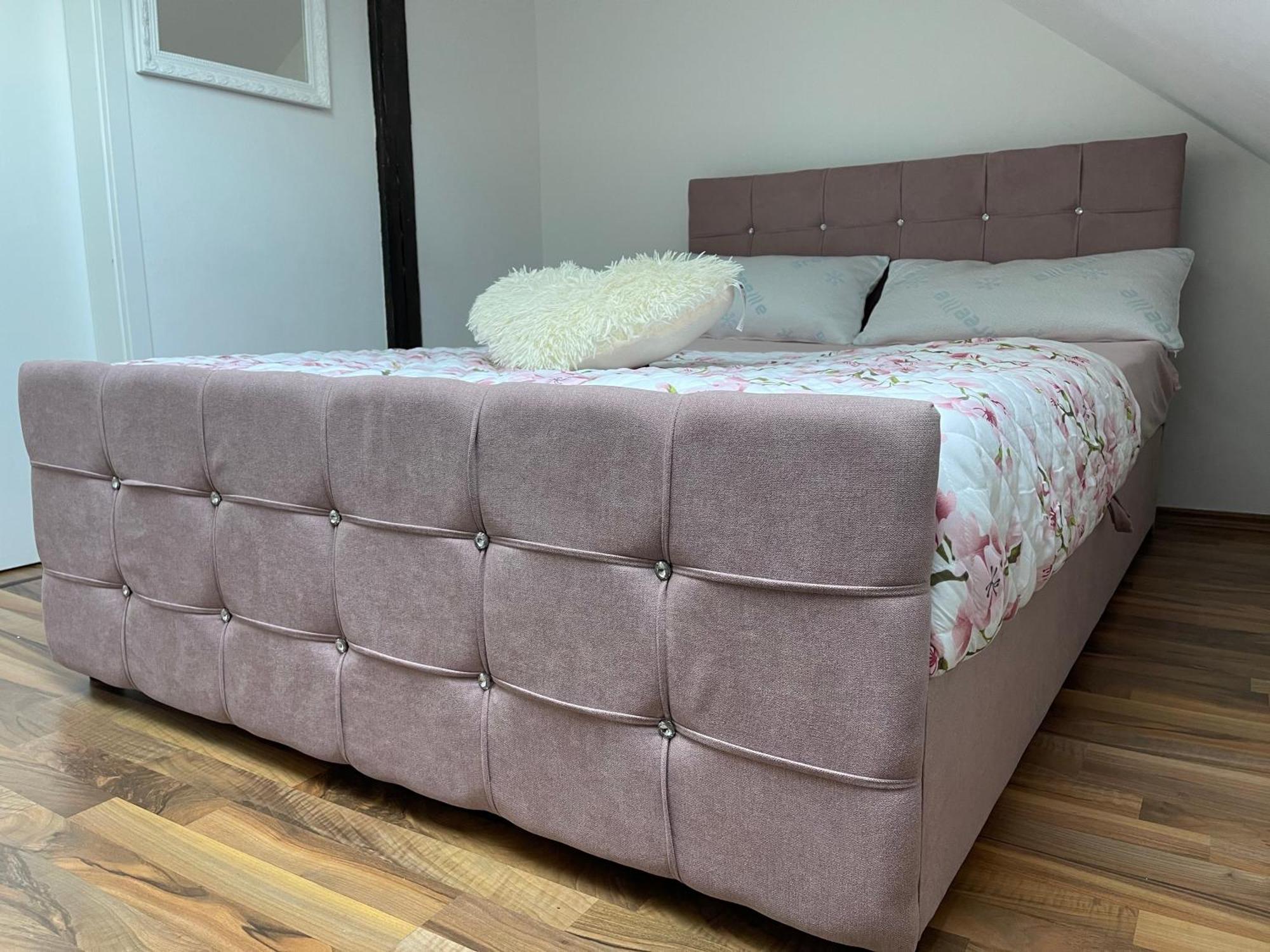 Geraeumige 3-Zimmer-Ferienwohnung Im Herzen Von Kassel Exterior foto