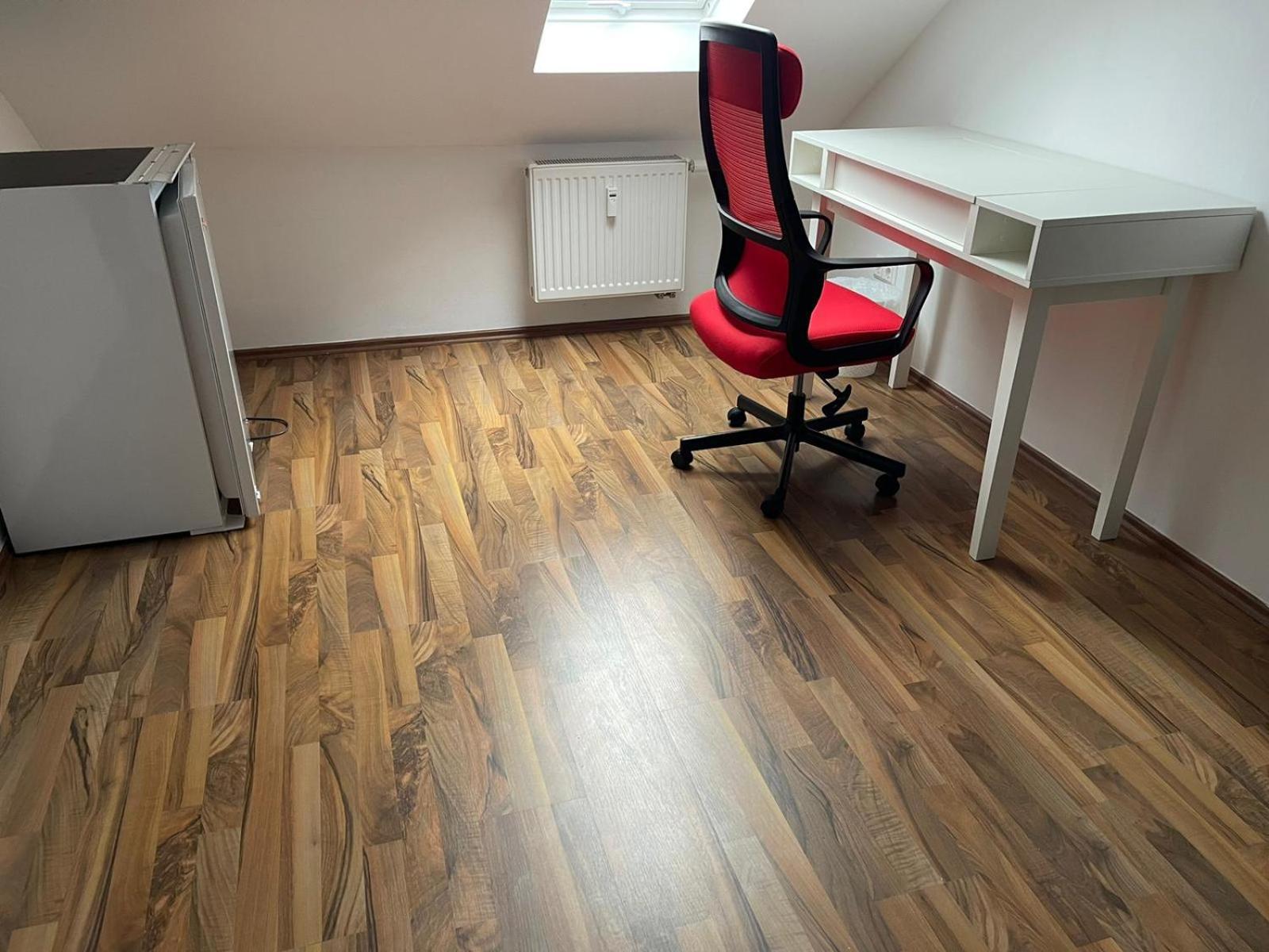 Geraeumige 3-Zimmer-Ferienwohnung Im Herzen Von Kassel Exterior foto