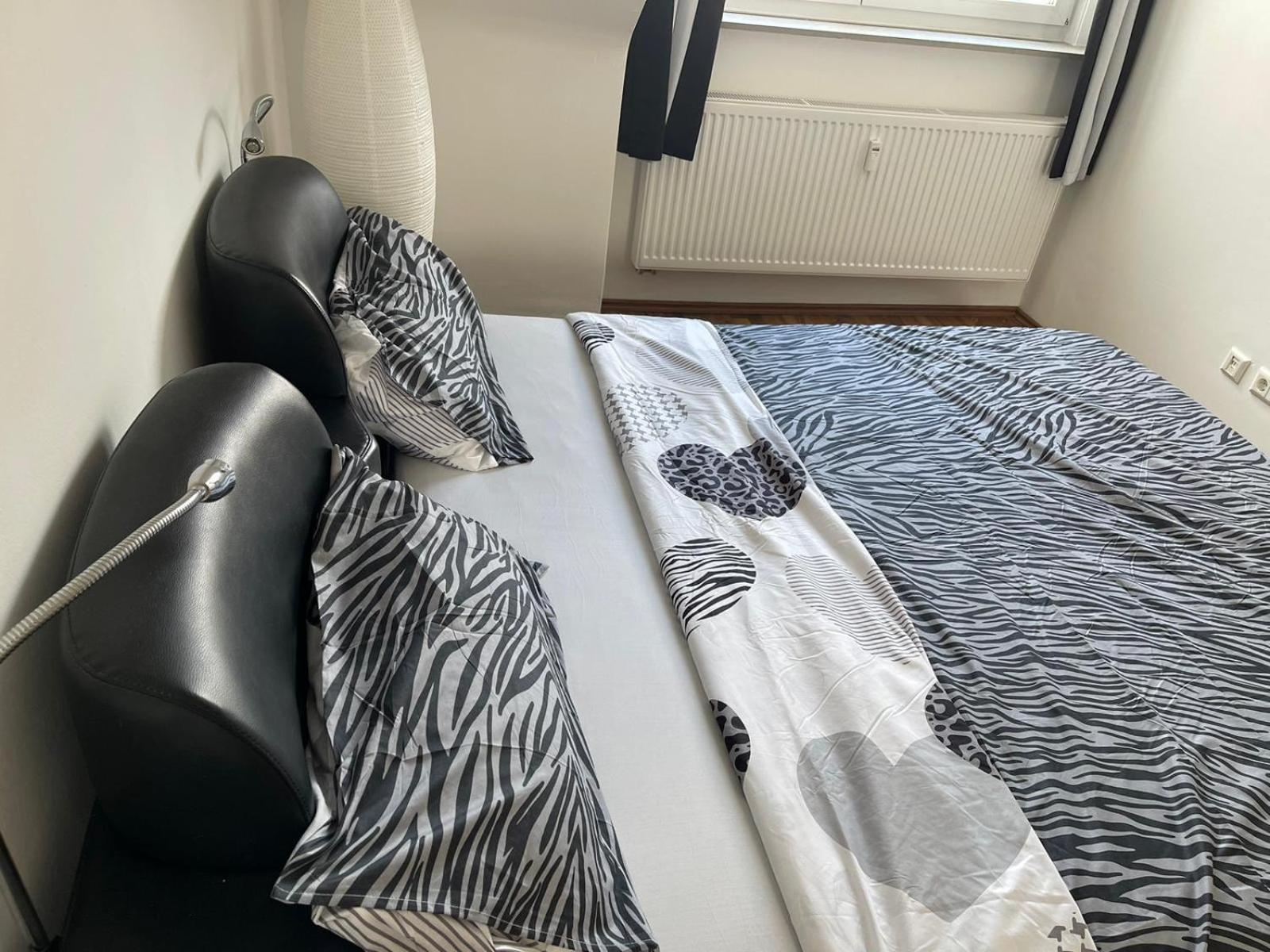 Geraeumige 3-Zimmer-Ferienwohnung Im Herzen Von Kassel Exterior foto