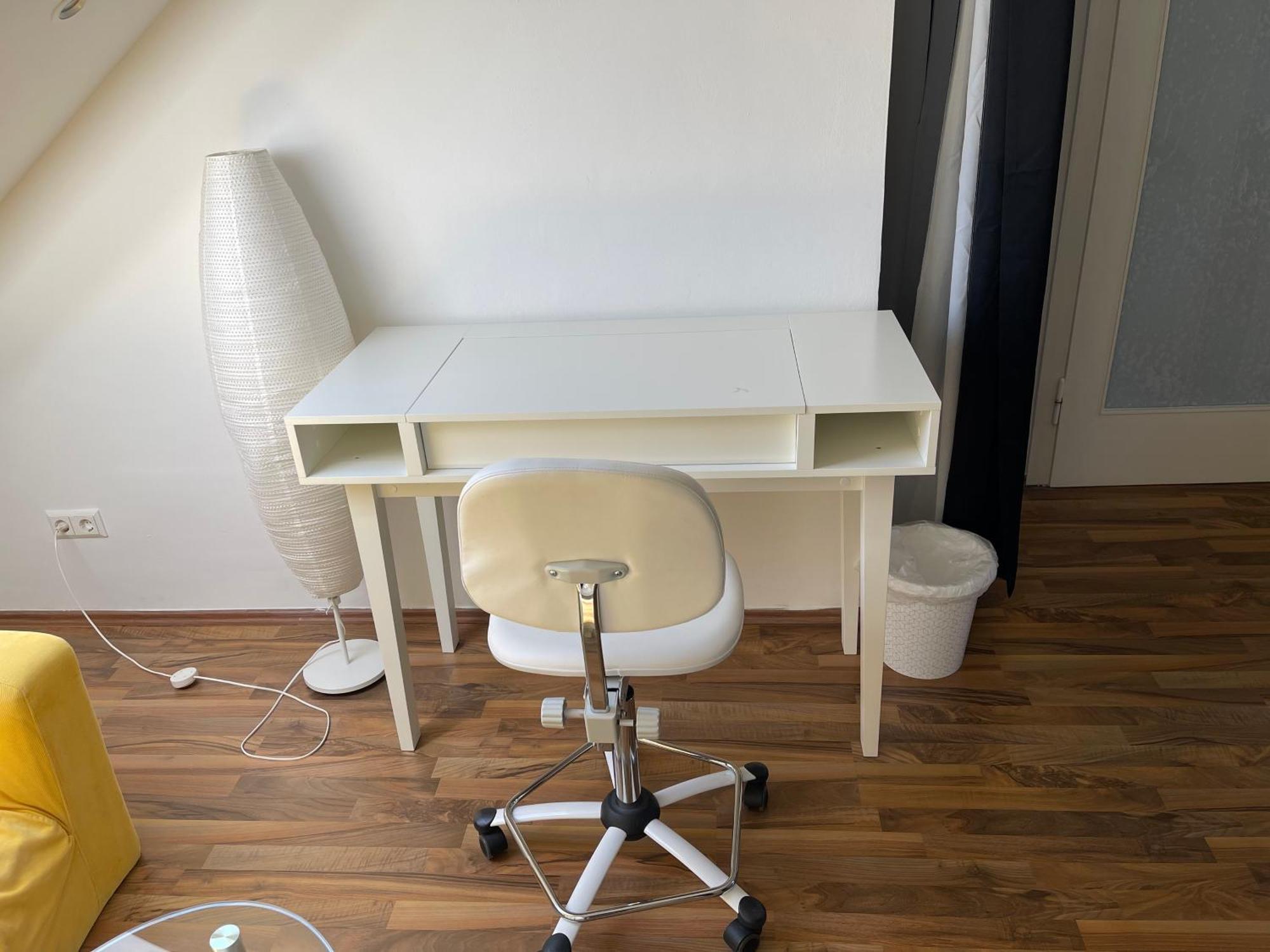 Geraeumige 3-Zimmer-Ferienwohnung Im Herzen Von Kassel Exterior foto